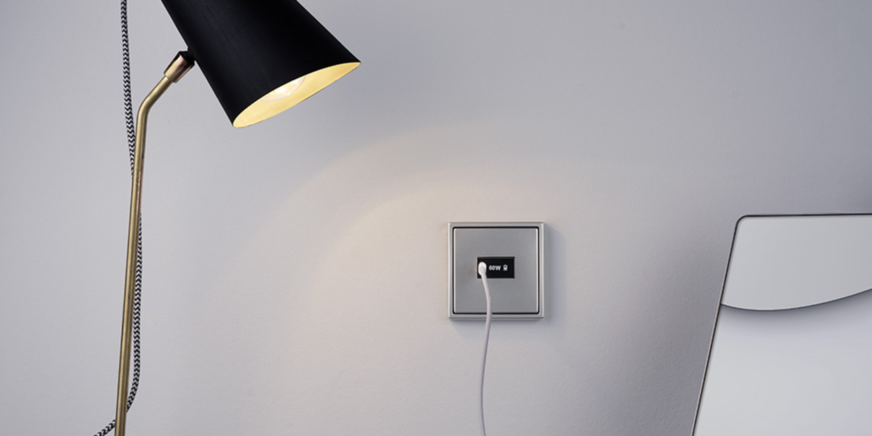Ladegerät USB PD 60 bei Elektro Pfau GmbH in Speichersdorf