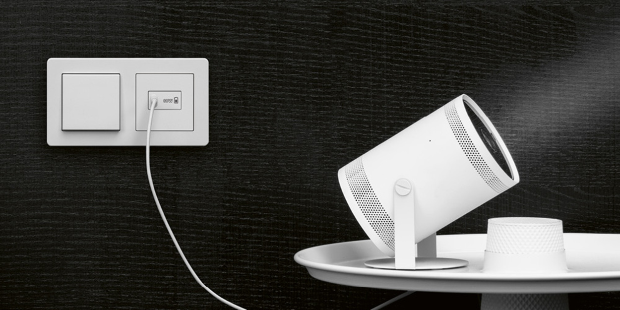 Ladegerät USB PD 60 bei Elektro Pfau GmbH in Speichersdorf